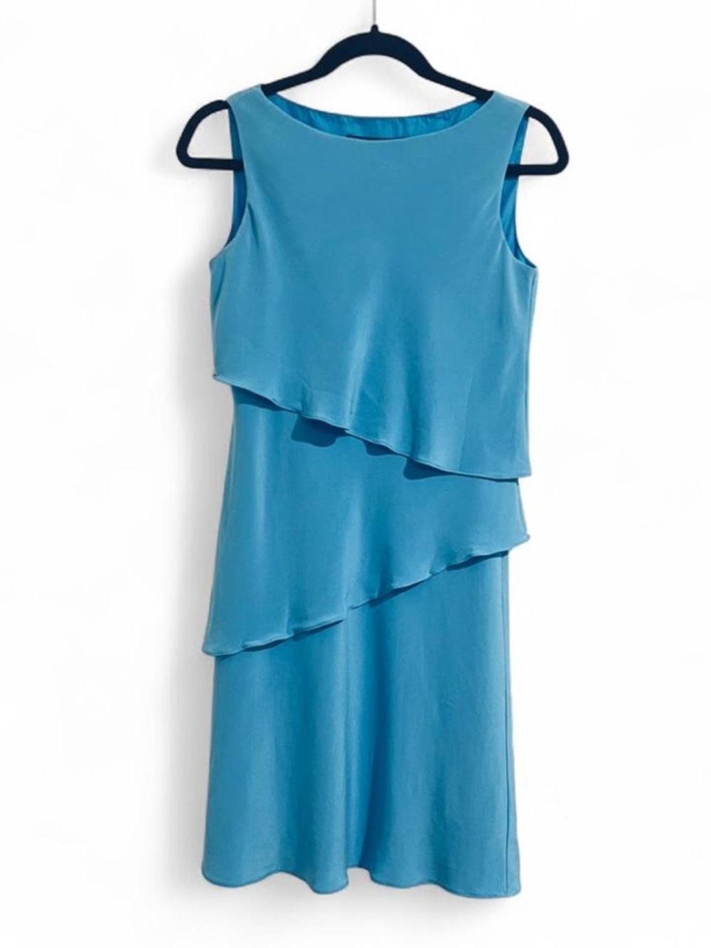 Jones of New York 100% Silk Blue Midi Ruffled Dress in Size 6 Petite